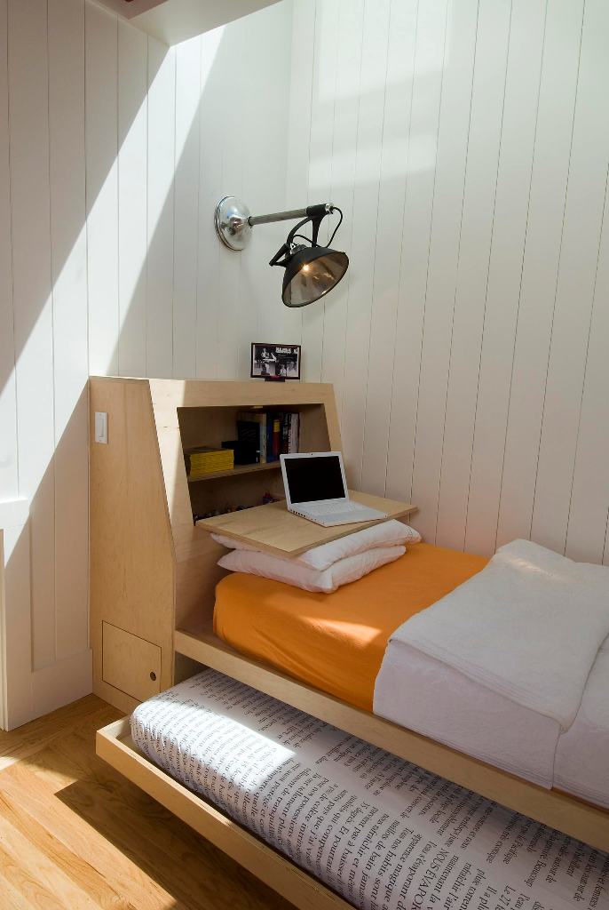 small space bedroom interior design