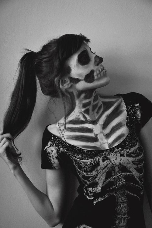 Skeleton Halloween T-shirt costume and face makeup