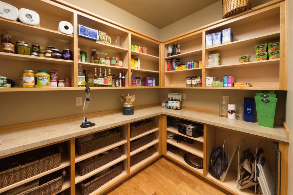 kitchen pantry shelf design