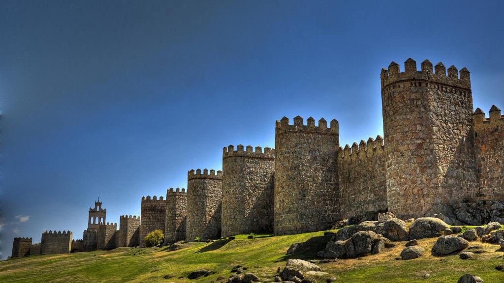 Fortress In Avila Spain wallpaper