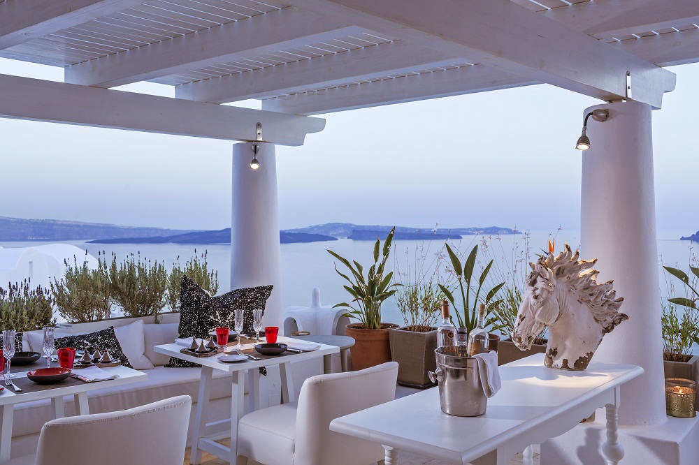 katikies hotel santorini greece dining view