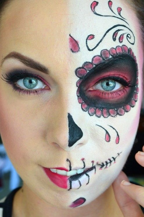 Medium face Mexican skull makeup
