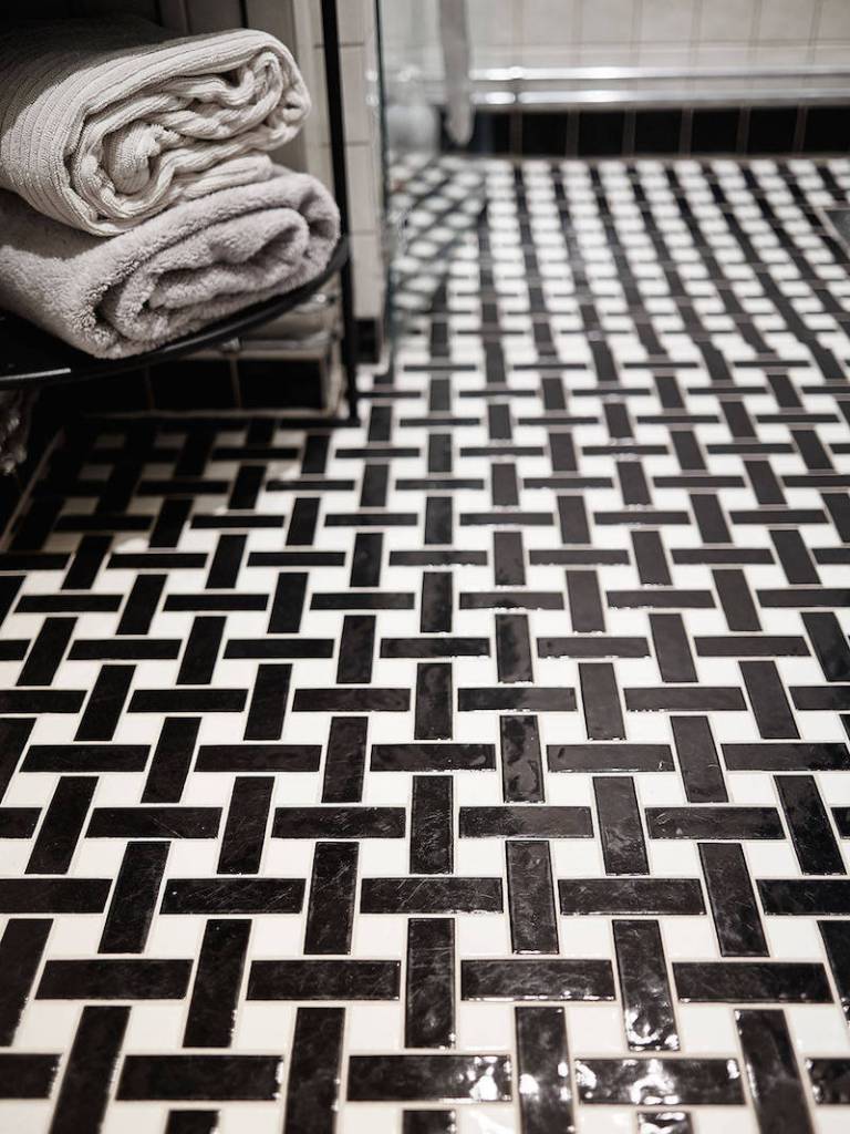 black and white floor tile patterns