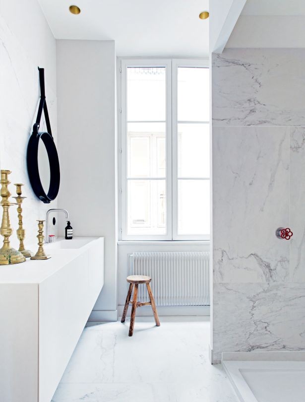 Simple Marble Bathroom Design