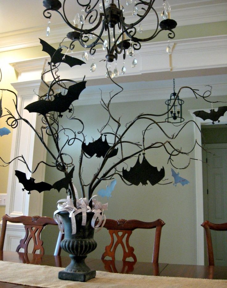 Tree Halloween Bats Decoration
