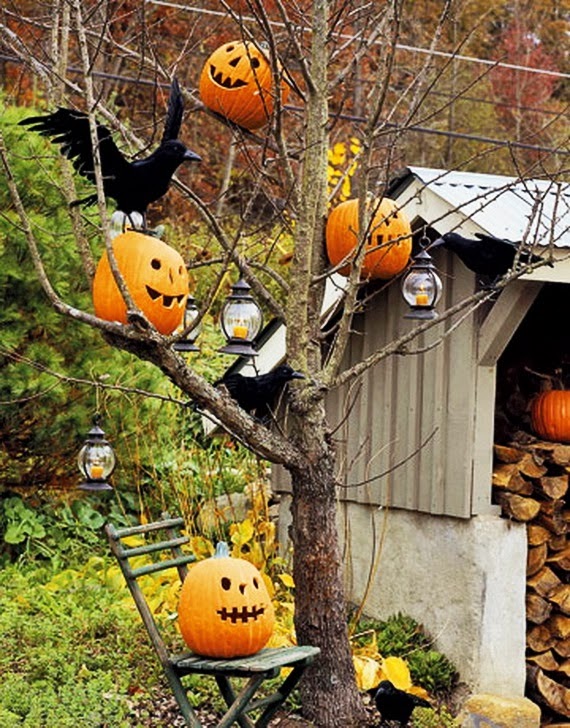 Fun Outdoor Halloween Decorating Ideas