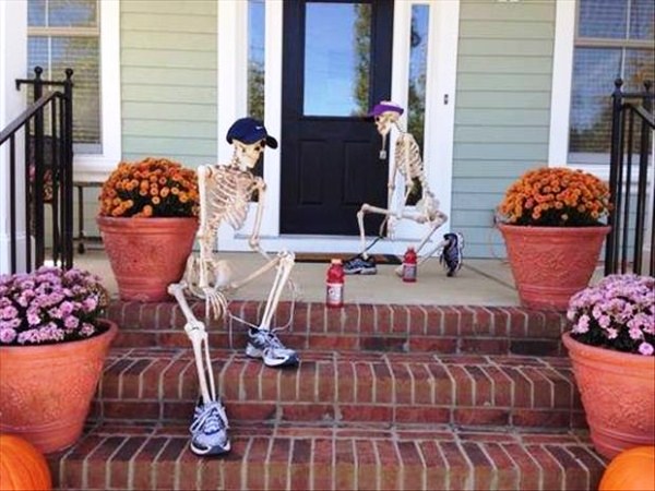 halloween skeleton decorations front door