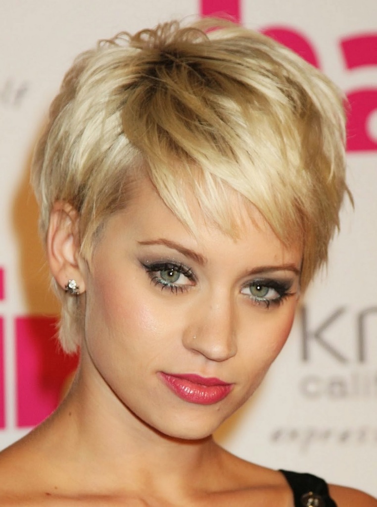 Funky Short Hairstyles For Oval Face