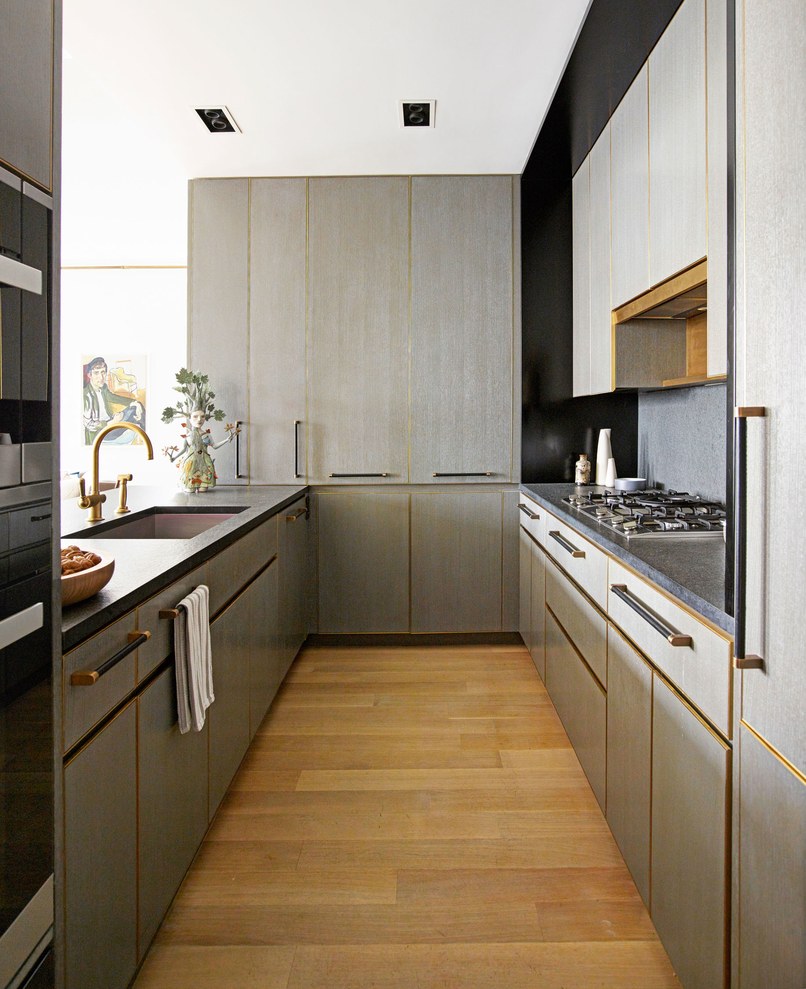 Grey G-Shaped Kitchen