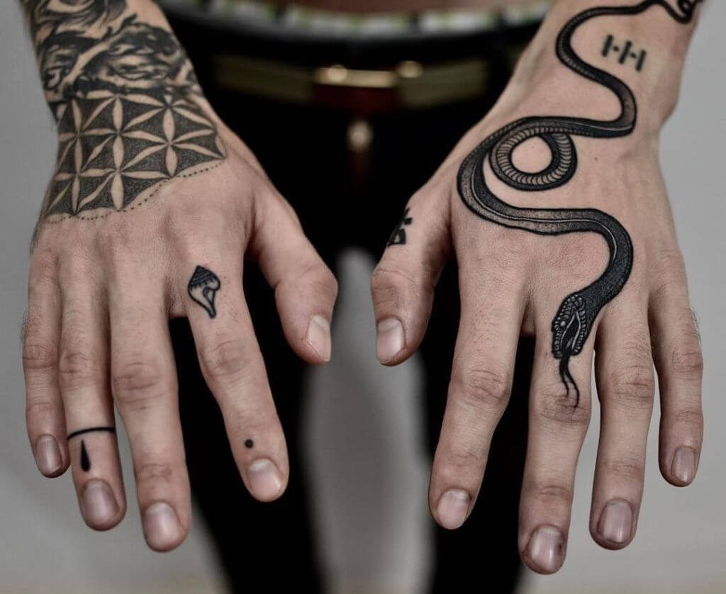 Snake on Fingers Tattoo For Men