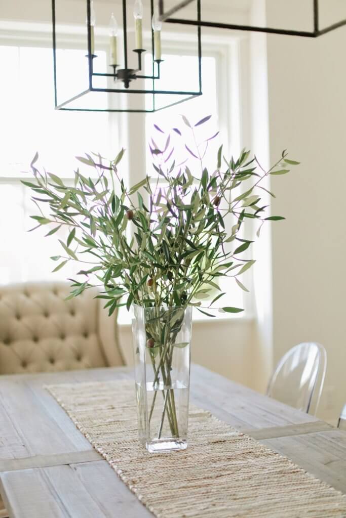 dining table plant