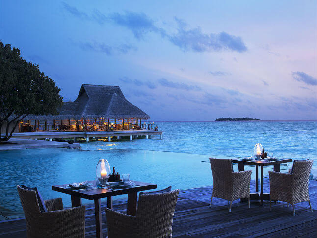 Taj Resort Maldives Poolside Restaurant