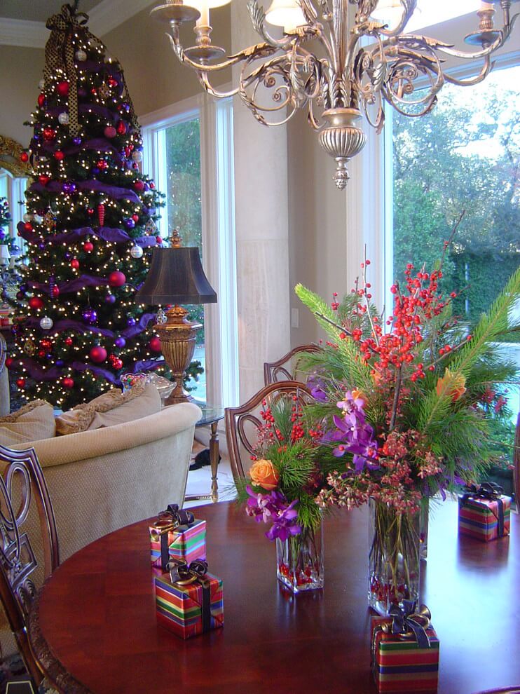 Beautiful Purple Red Christmas Decorations