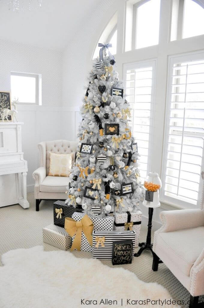 Black White Living Room Tree
