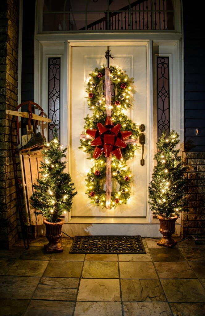 Christmas Wreath Tri Outdoor Decorations