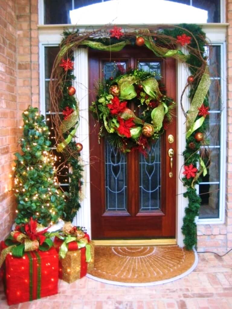 Fancy Decorative Wreath