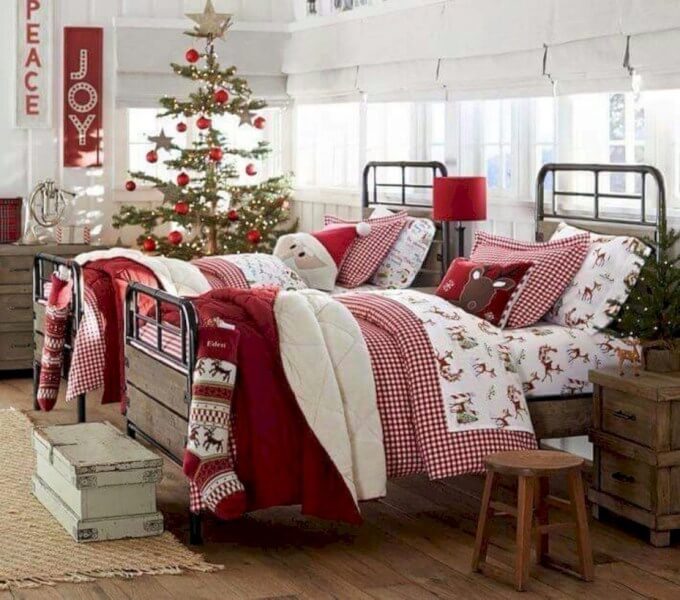 Inspiring Twin Beds Christmas Decor