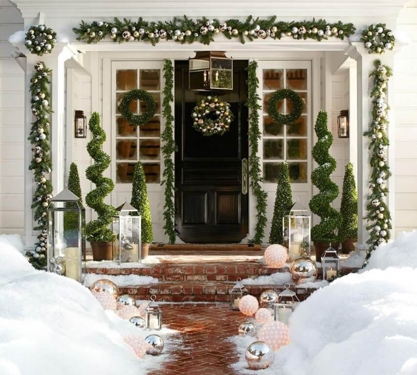 Unique Front Porch Christmas Decorations