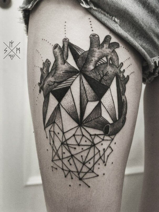 Wonderful Geometric Black and White Heart Tattoo on Thigh