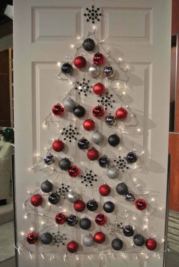 Creative DIY Christmas Balls Tree