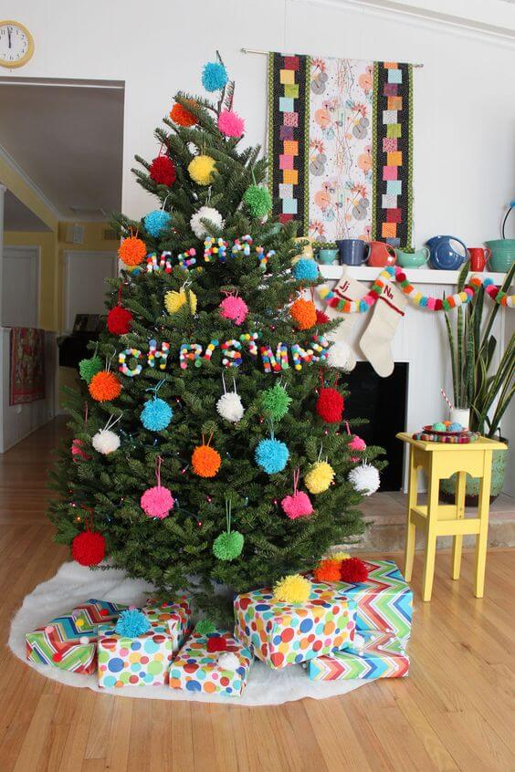 DIY Ornaments Modern Christmas Tree