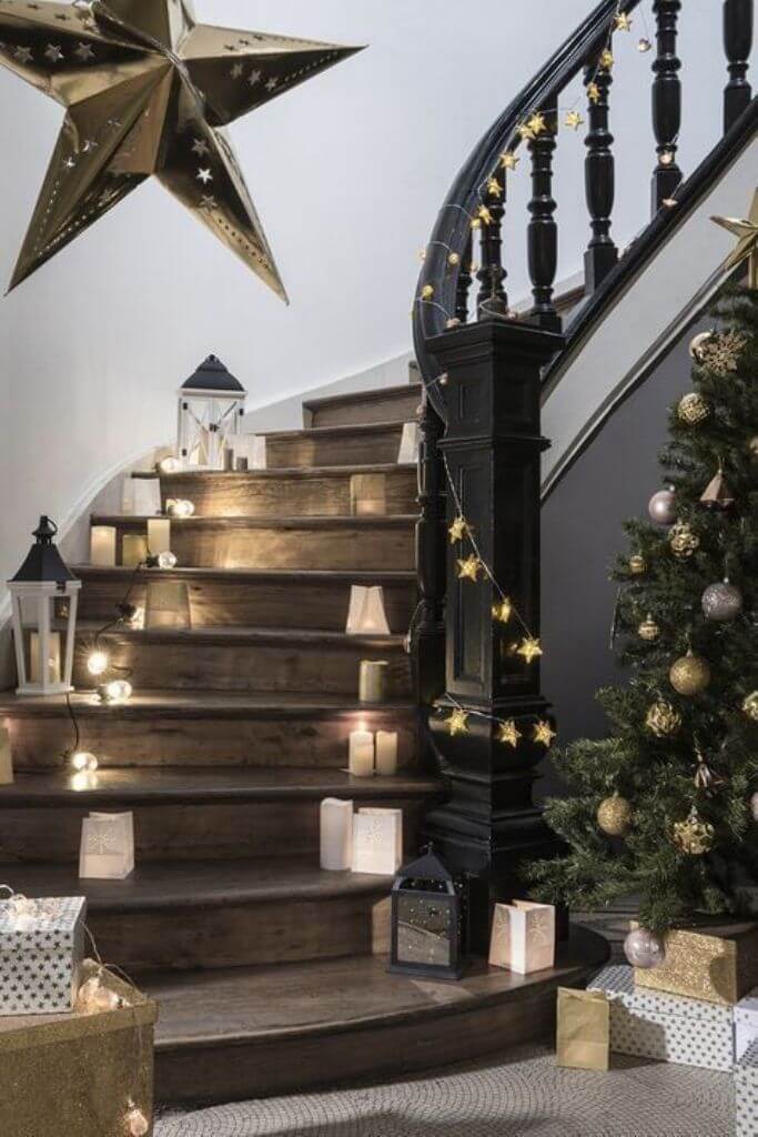 Minimal Gold Staircase Lantern Decor