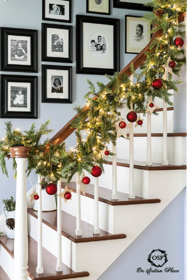 Staircase Christmas Balls Decoration