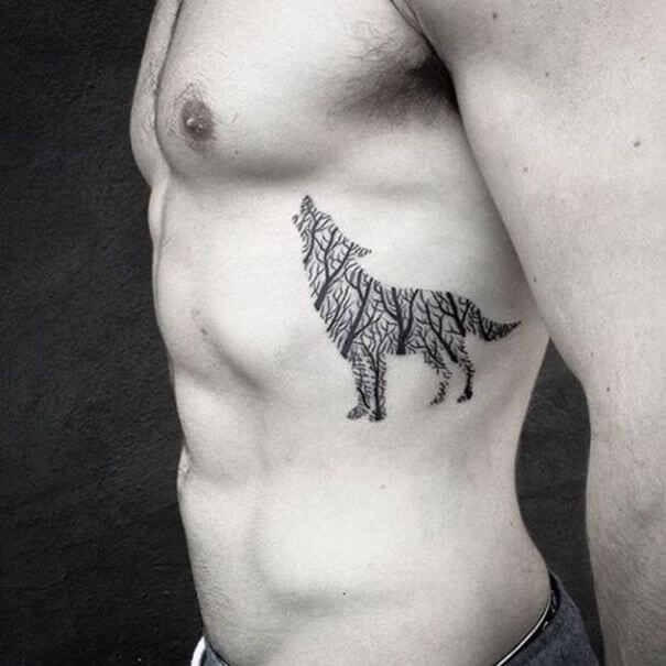 Wolf Tattoo on Ribs