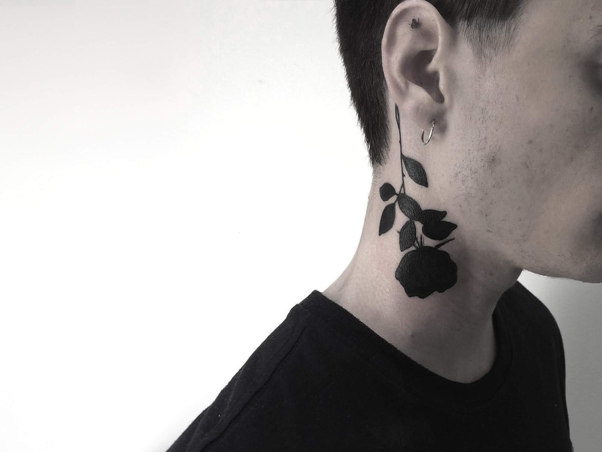 Dark Rose Tattoo