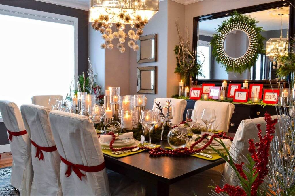 Christmas Dining Room Table Centerpiece