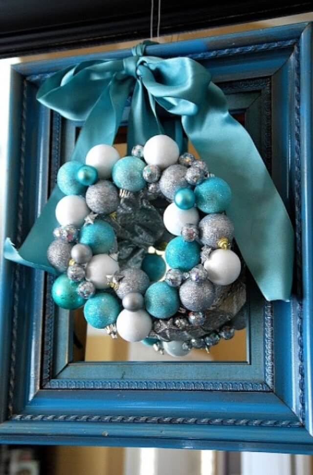 Creative Frame Wreath Decoration