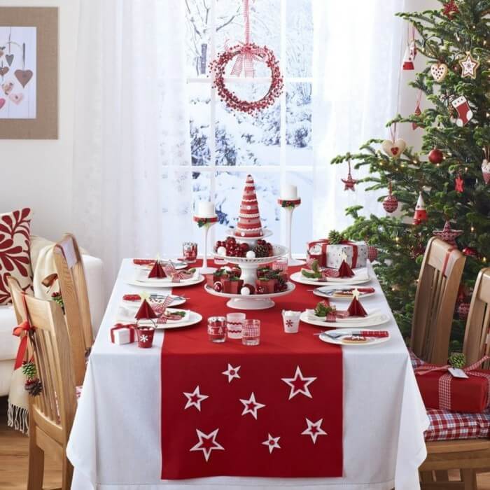 Festive Red Christmas Table Decor