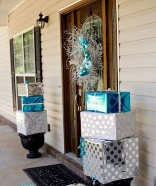 Gifts Topiary In Silver Blue Decorations