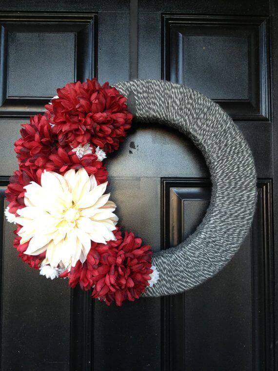 Modern Red White And Grey Wreath
