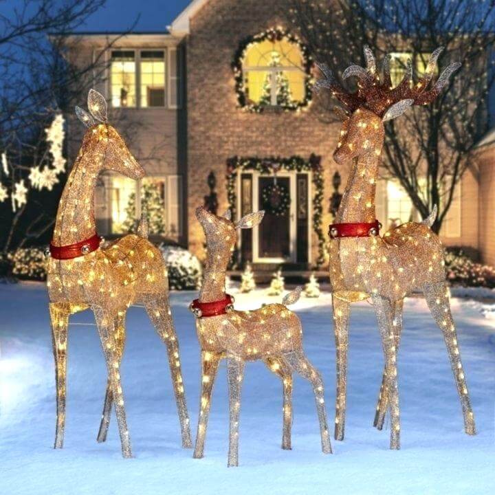 Outdoor Christmas Deer Decorations