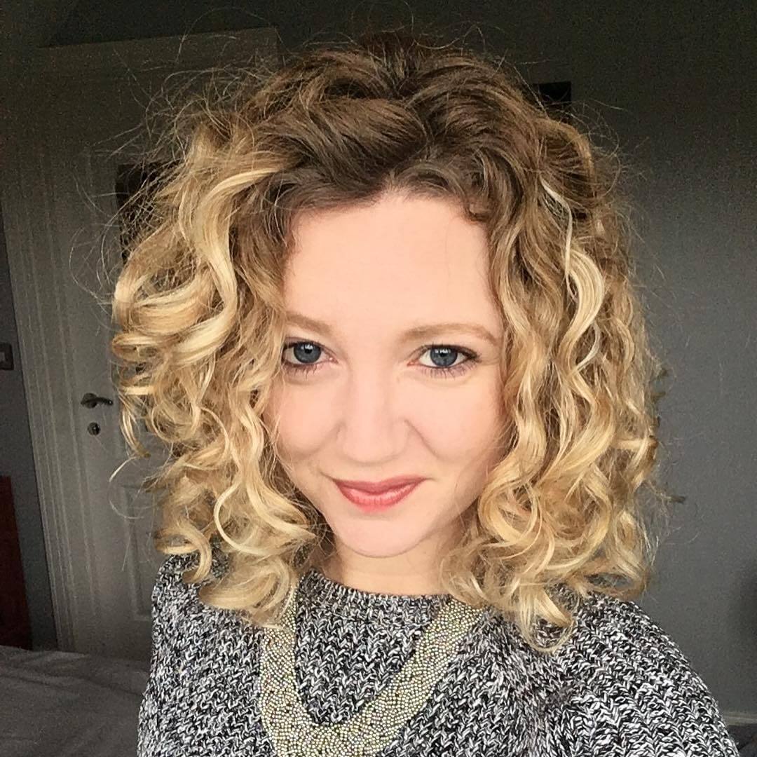 Short Curly Hairstyles (6)