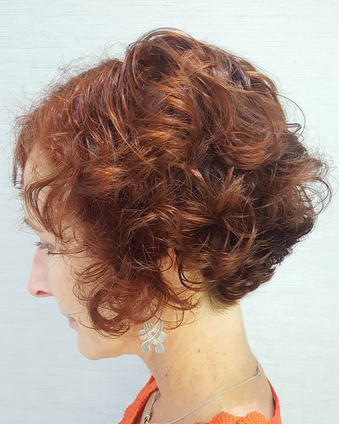 Short Curly Hairstyles (9)