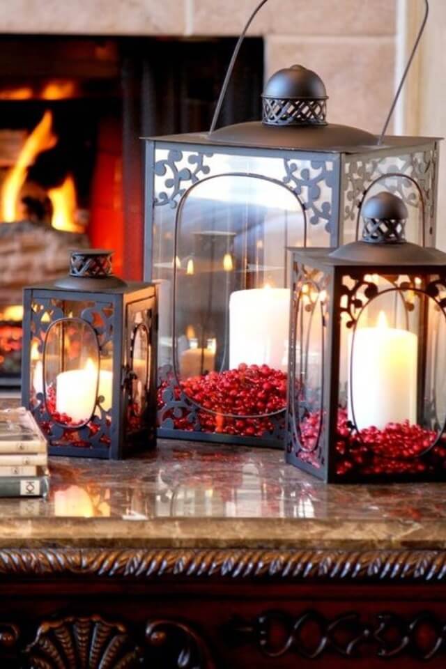 Traditional Lanterns Cranberry Decor