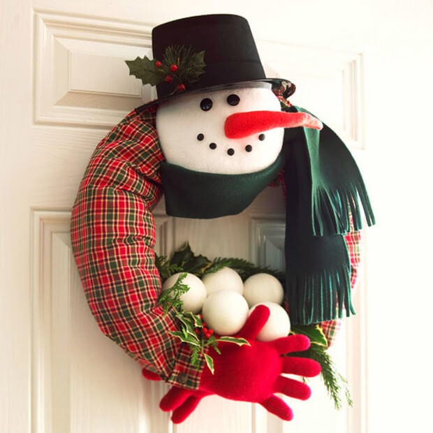 Unique Snowman Wreath Decoration
