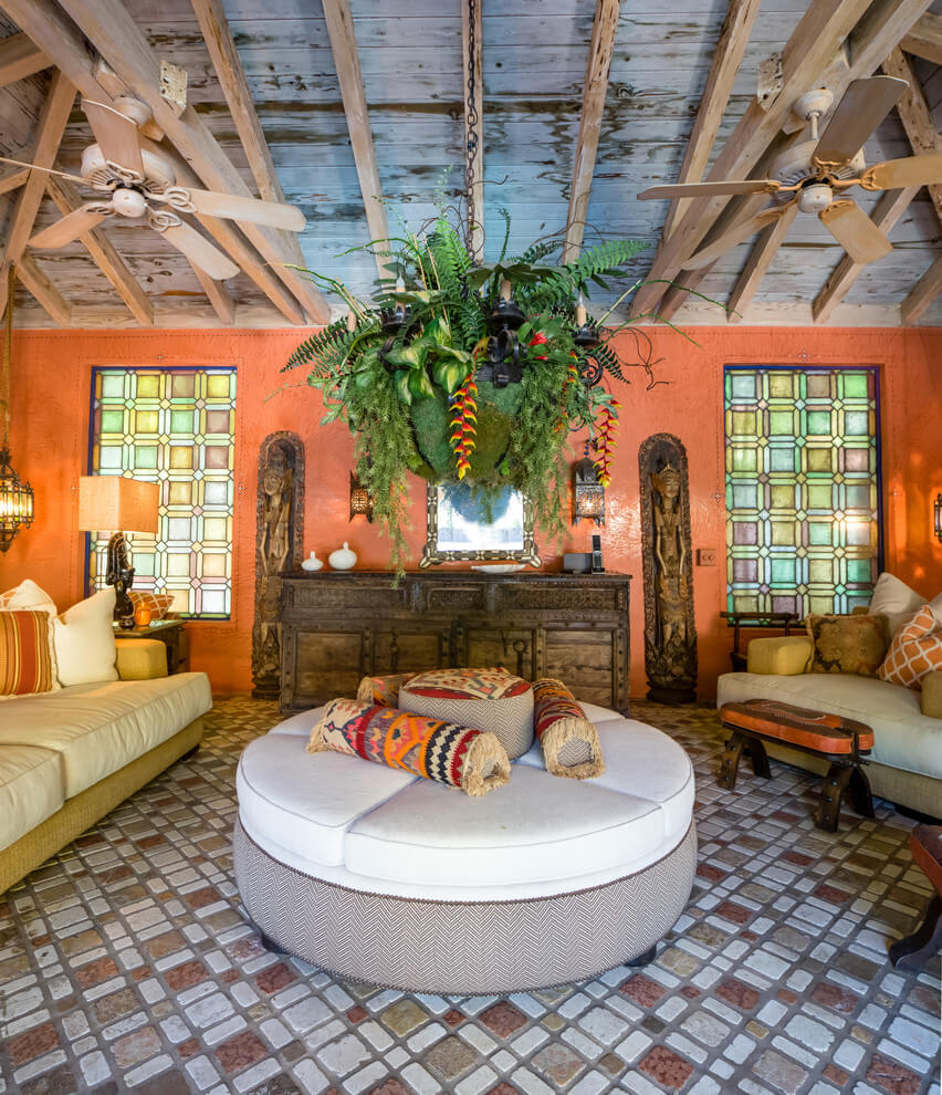 Colorful Mediterranean Living Room Design