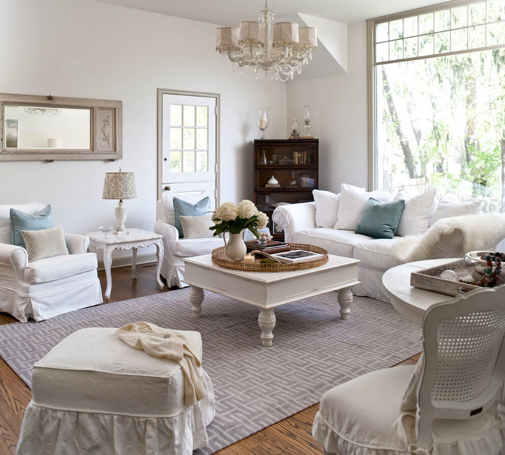 Clean Sophisticated Living Room Design