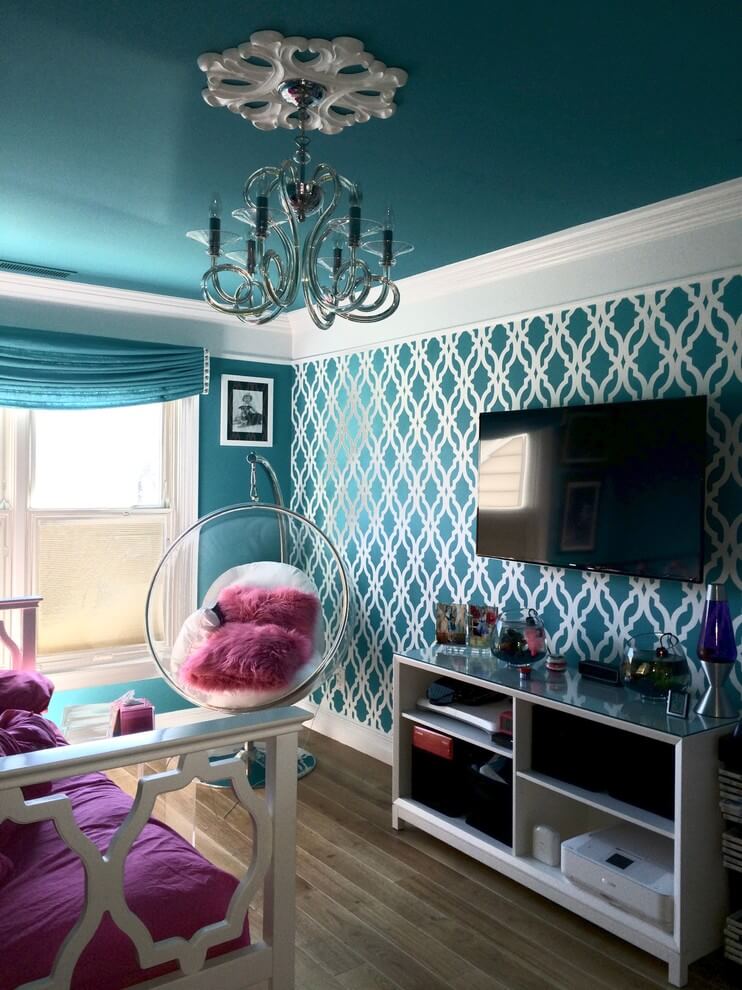 Bold Colors Turquoise Bedroom Design