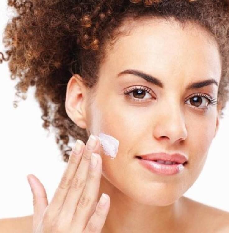 Moisturizing Is Essential In Skincare Routine