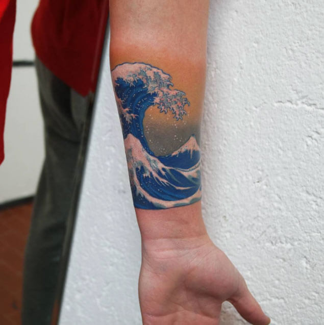 Artistic Forearm Wave Ink