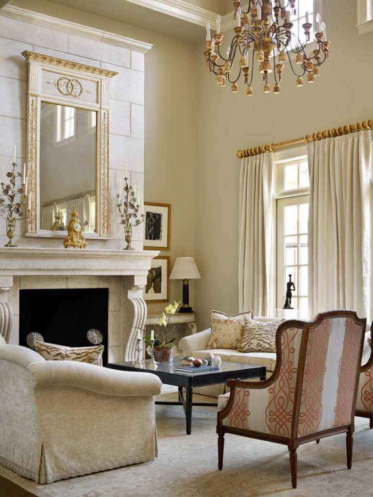 Luxurious Look In Neutral Decor