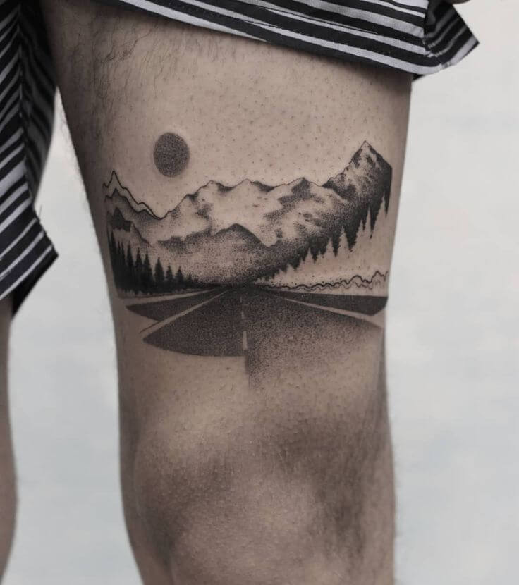 Stunning Thigh Tattoo Design