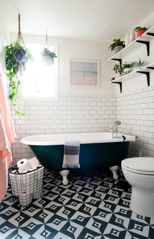 Fresh and Bright Eclectic Bathroom