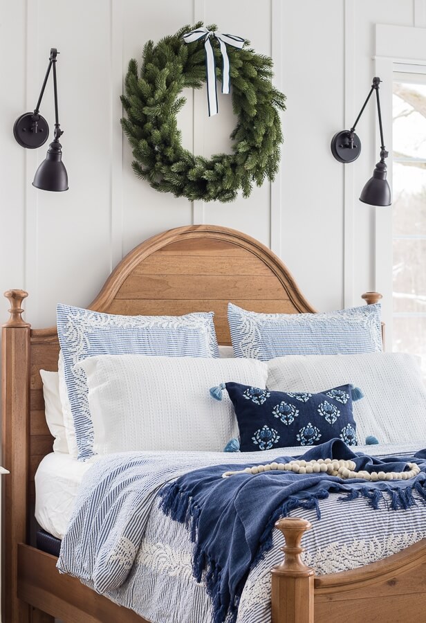 Christmas Bedroom Silver Blue Decoration