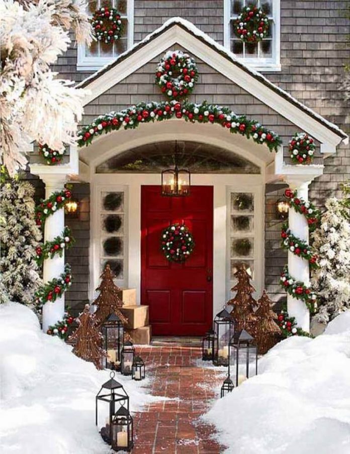 21 Festive Outdoor Christmas Decoration Ideas For This Year