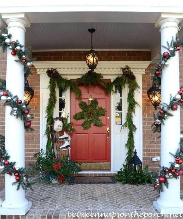 25 Most Inspiring Christmas Garland Decoration Ideas